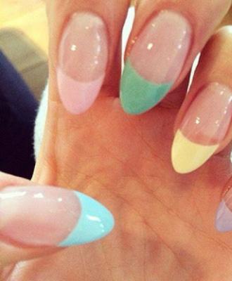 Rainbow manicure is the best way to cheer yourself up Bright photos of the fashion trend of nails