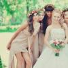 Как выбрать подходящую свадебную прическу с учетом платья, формы лица и волос: советы