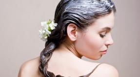 Maschere per capelli Kefir per rinforzare e restaurare